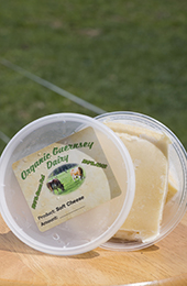 -* ( Raw ) 100 % Guernsey Cow Double Cream White Cheese